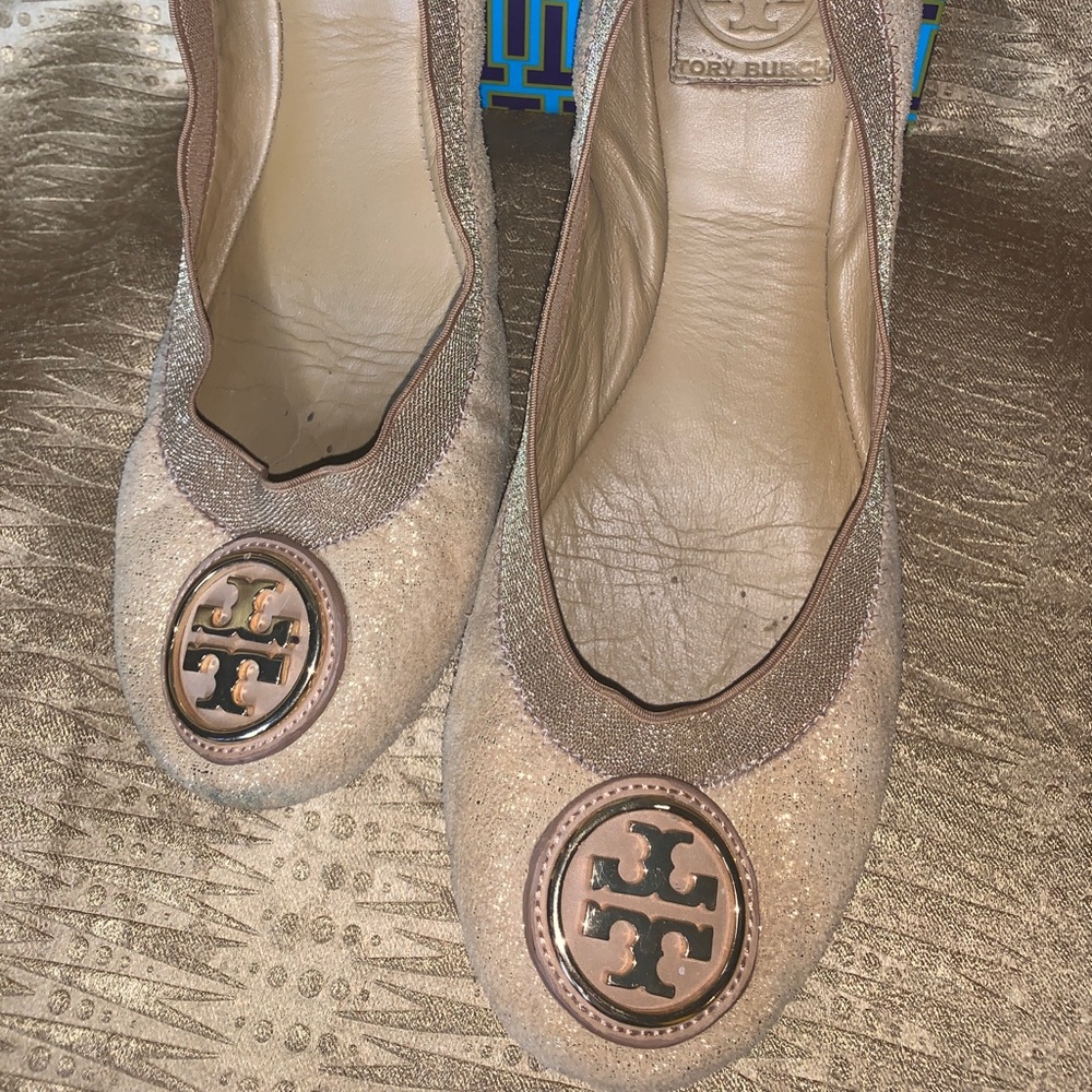 Tory Burch Caroline 2 Elastic Metallic Ballet Flat - image 7